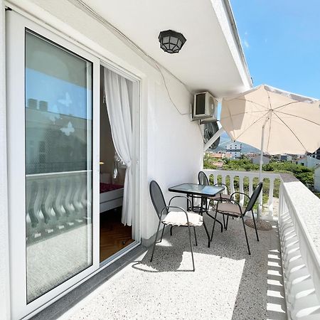 Apartmani Novkovic บาร์ ภายนอก รูปภาพ