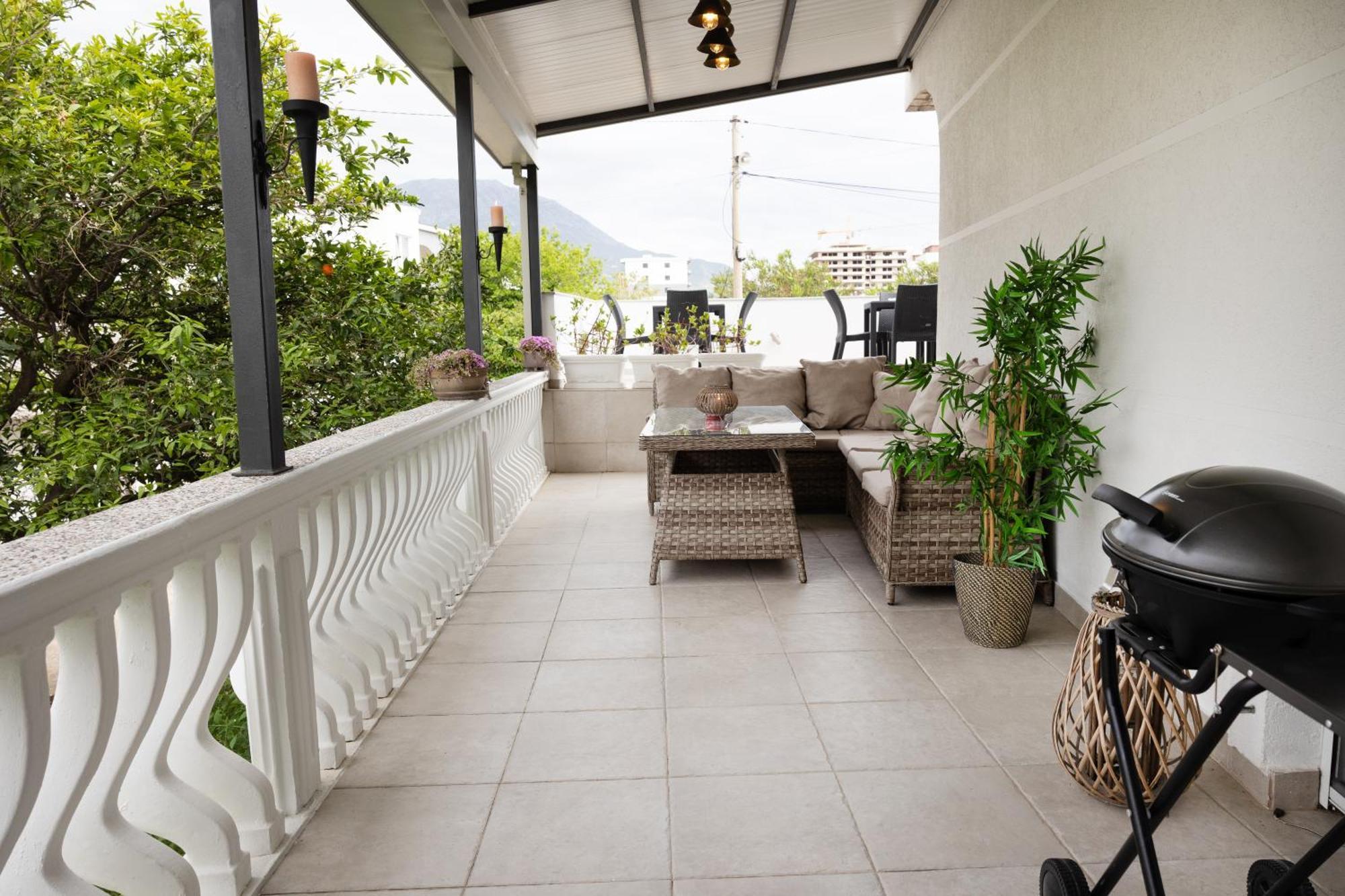 Apartmani Novkovic บาร์ ภายนอก รูปภาพ