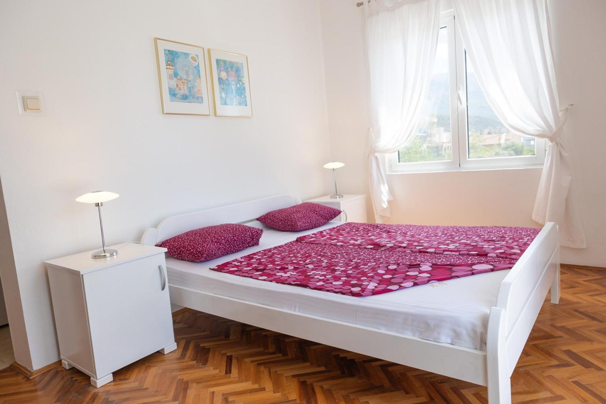 Apartmani Novkovic บาร์ ภายนอก รูปภาพ