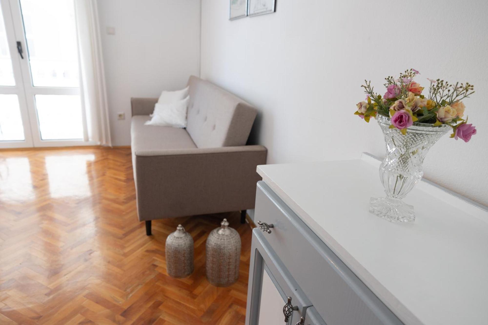 Apartmani Novkovic บาร์ ภายนอก รูปภาพ