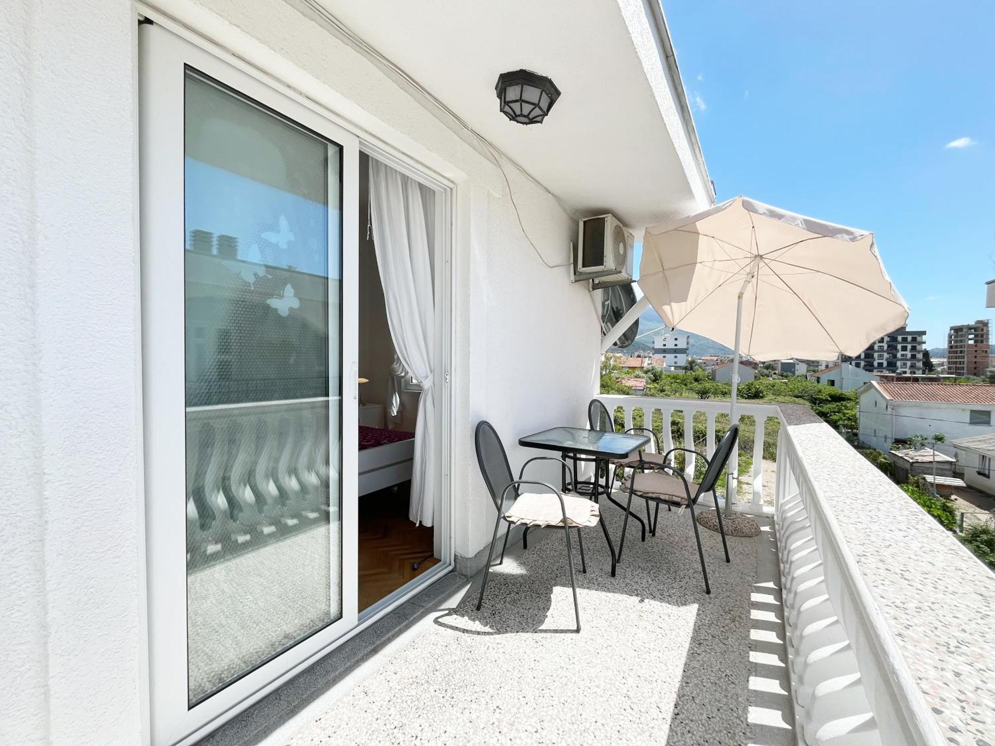 Apartmani Novkovic บาร์ ภายนอก รูปภาพ