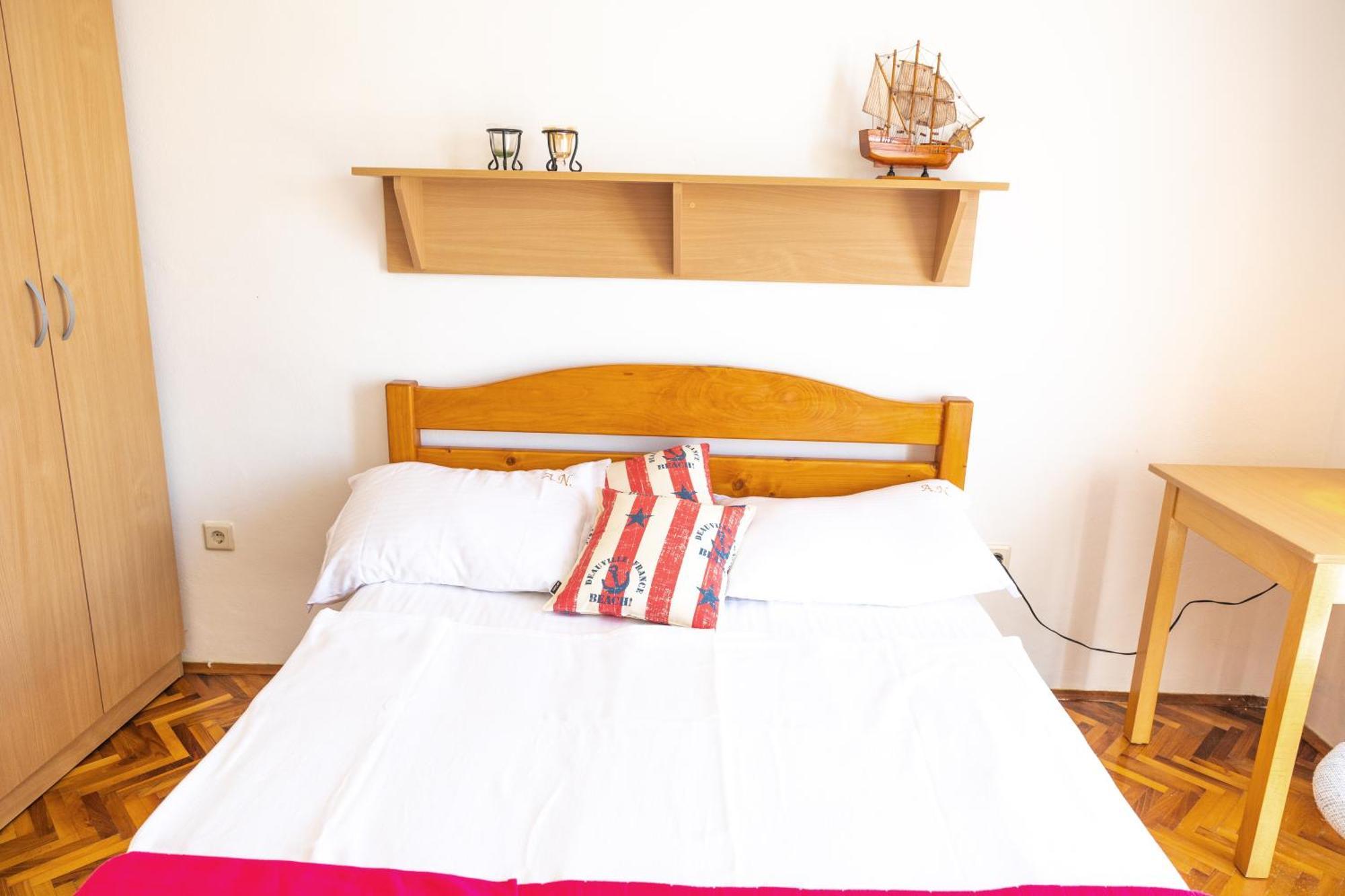 Apartmani Novkovic บาร์ ภายนอก รูปภาพ