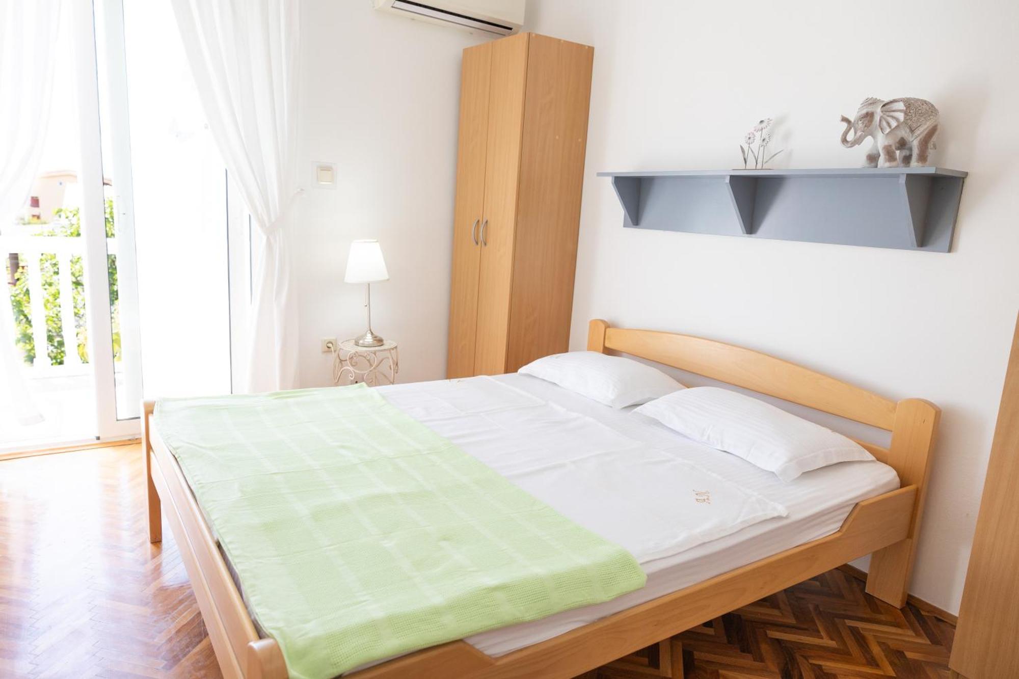 Apartmani Novkovic บาร์ ภายนอก รูปภาพ