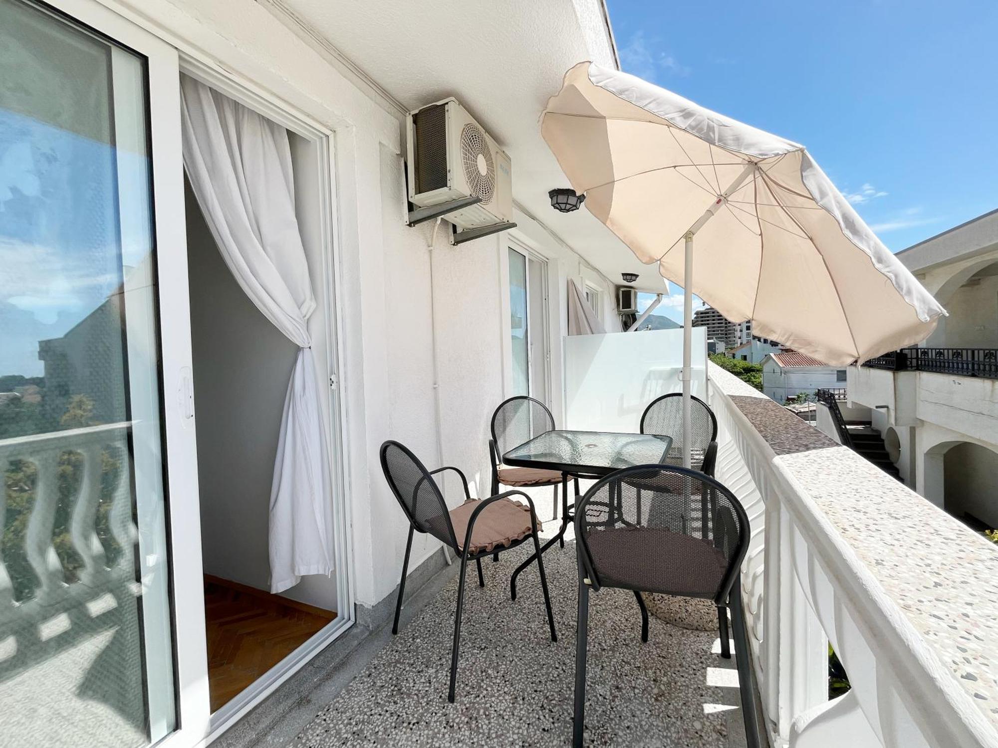 Apartmani Novkovic บาร์ ภายนอก รูปภาพ